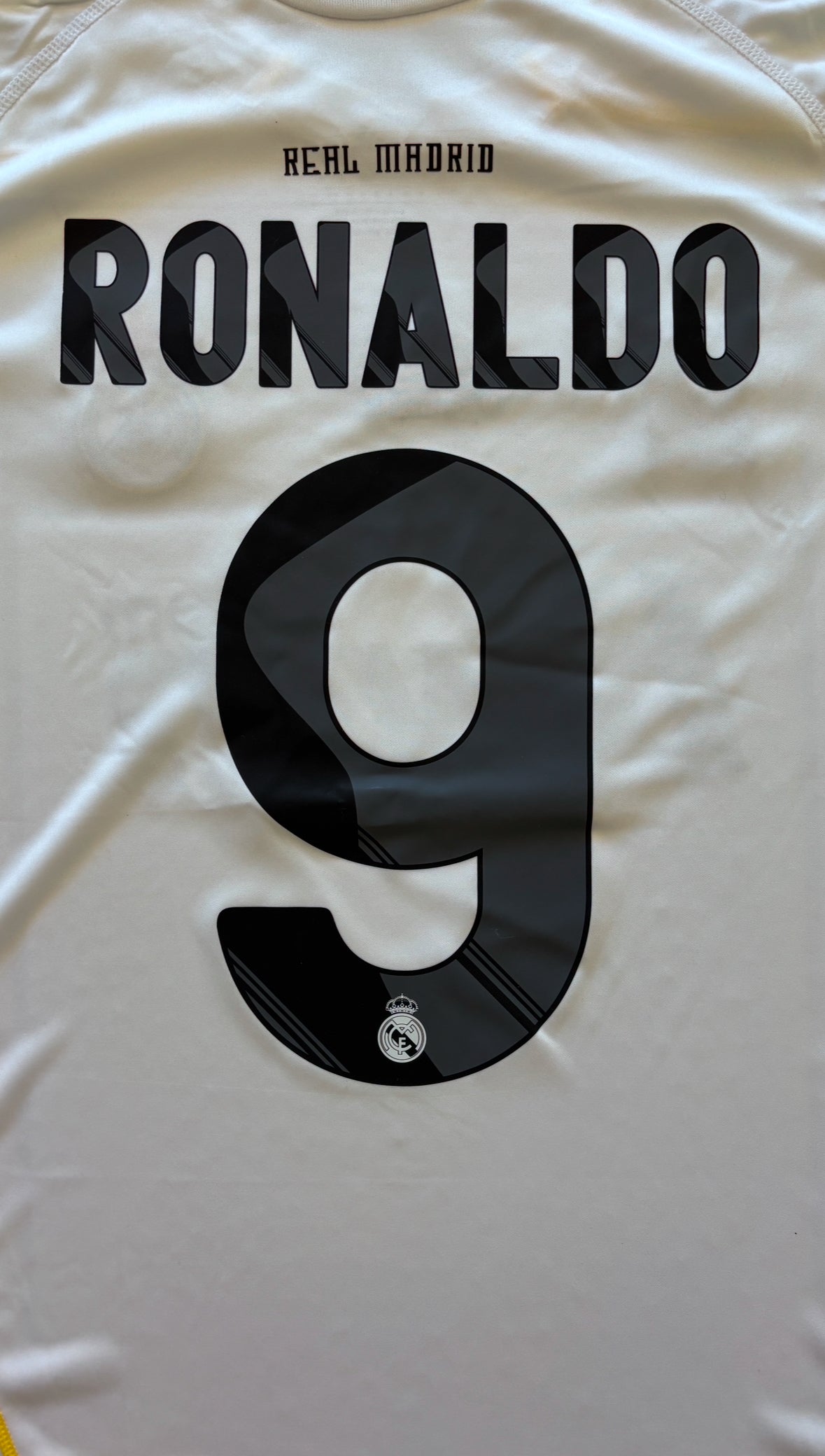 Cristiano Ronaldo #9 Real Madrid 2009/2010 Jersey Retro Ronaldo First Real Madrid Jersey