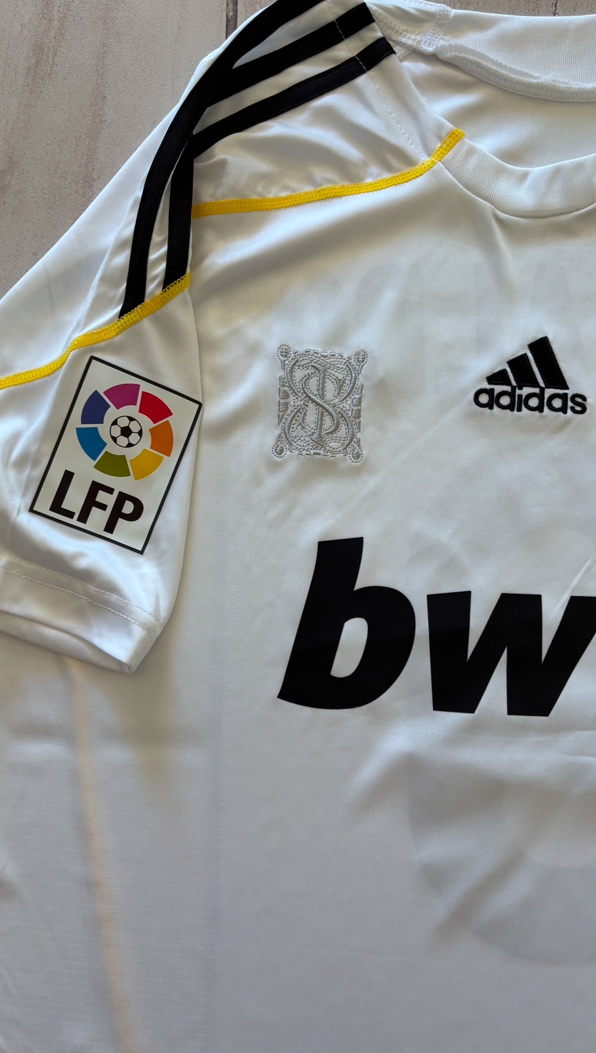 Cristiano Ronaldo #9 Real Madrid 2009/2010 Jersey Retro Ronaldo First Real Madrid Jersey
