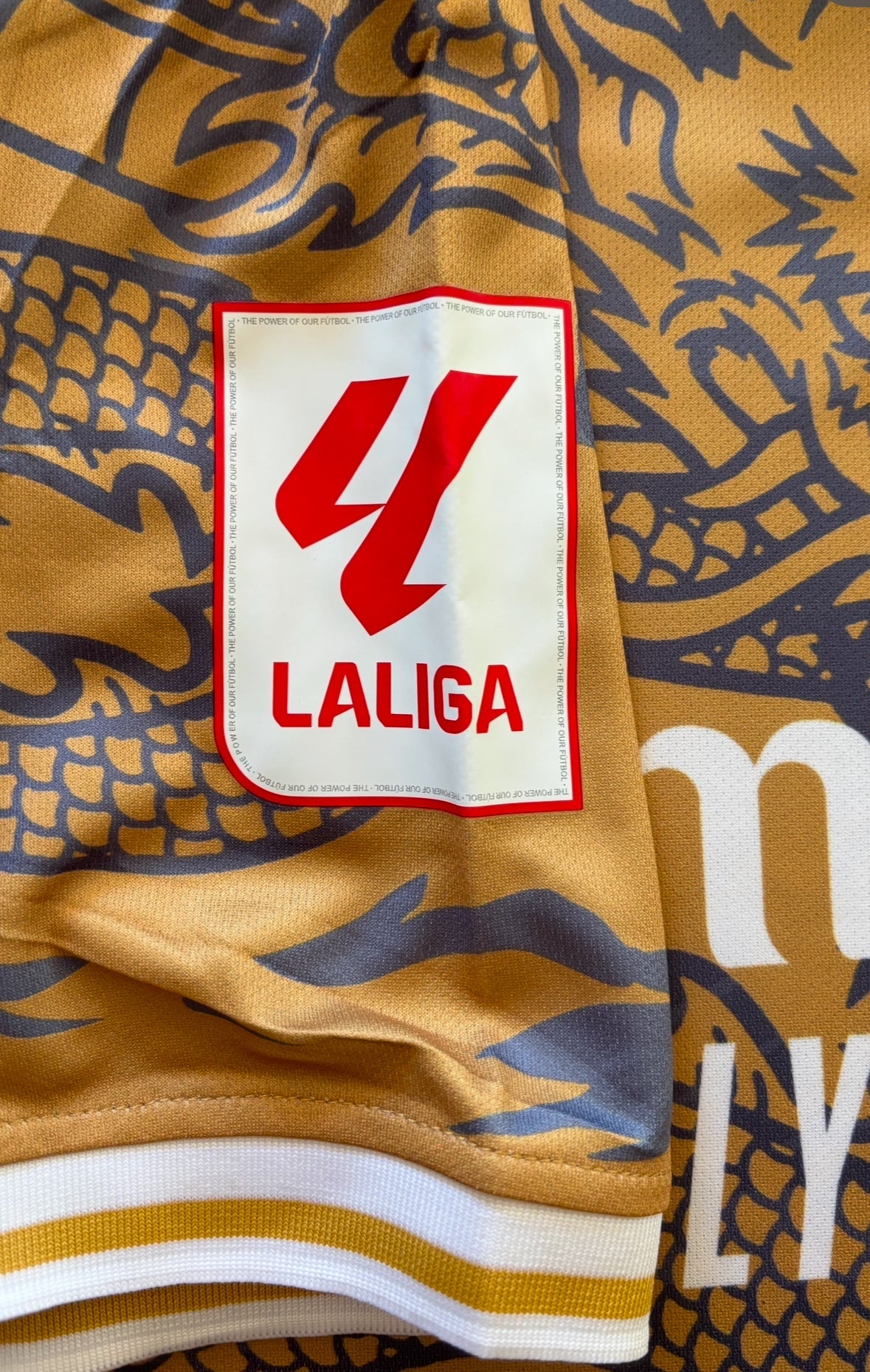 Real Madrid "Dragon" Men's Soccer Kit (Jersey + Shorts Set) - Gold