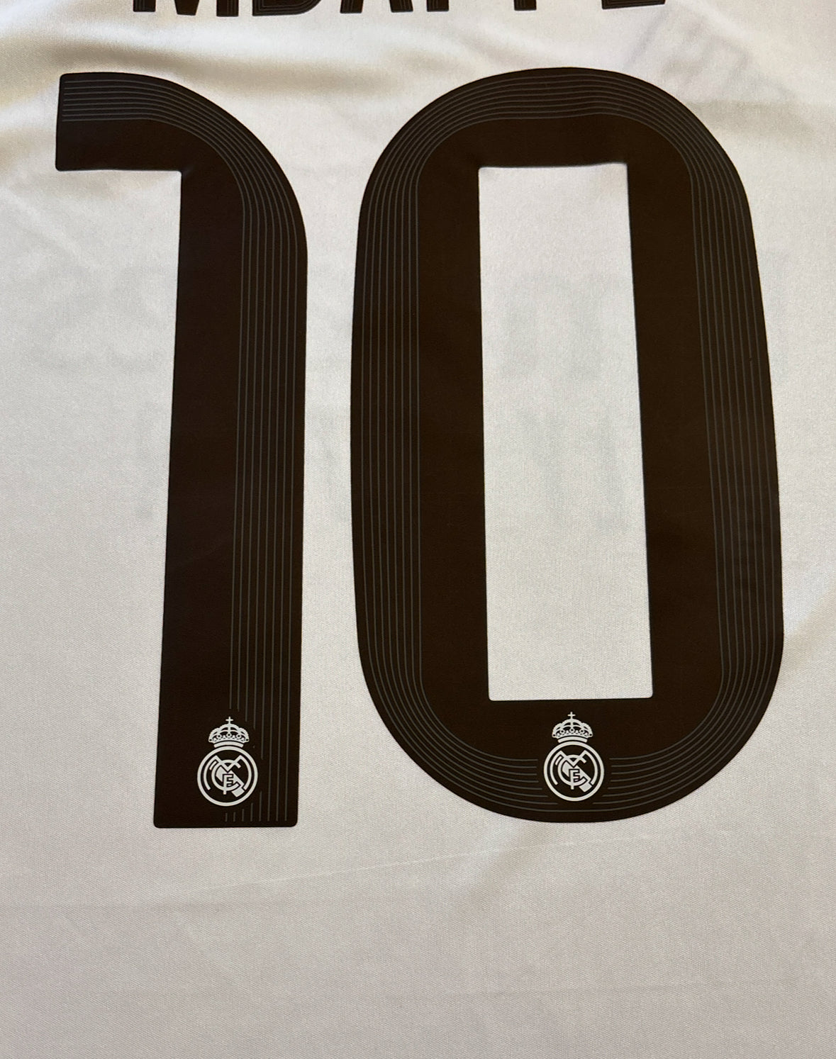 Mbappé #10 Real Madrid 2025-26 Adidas Home Jersey | Intercontinental & 15x Champions League Patches
