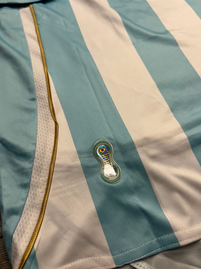 2006 - ARGENTINA HOME | RETRO MESSI #19 / Riquelme #10