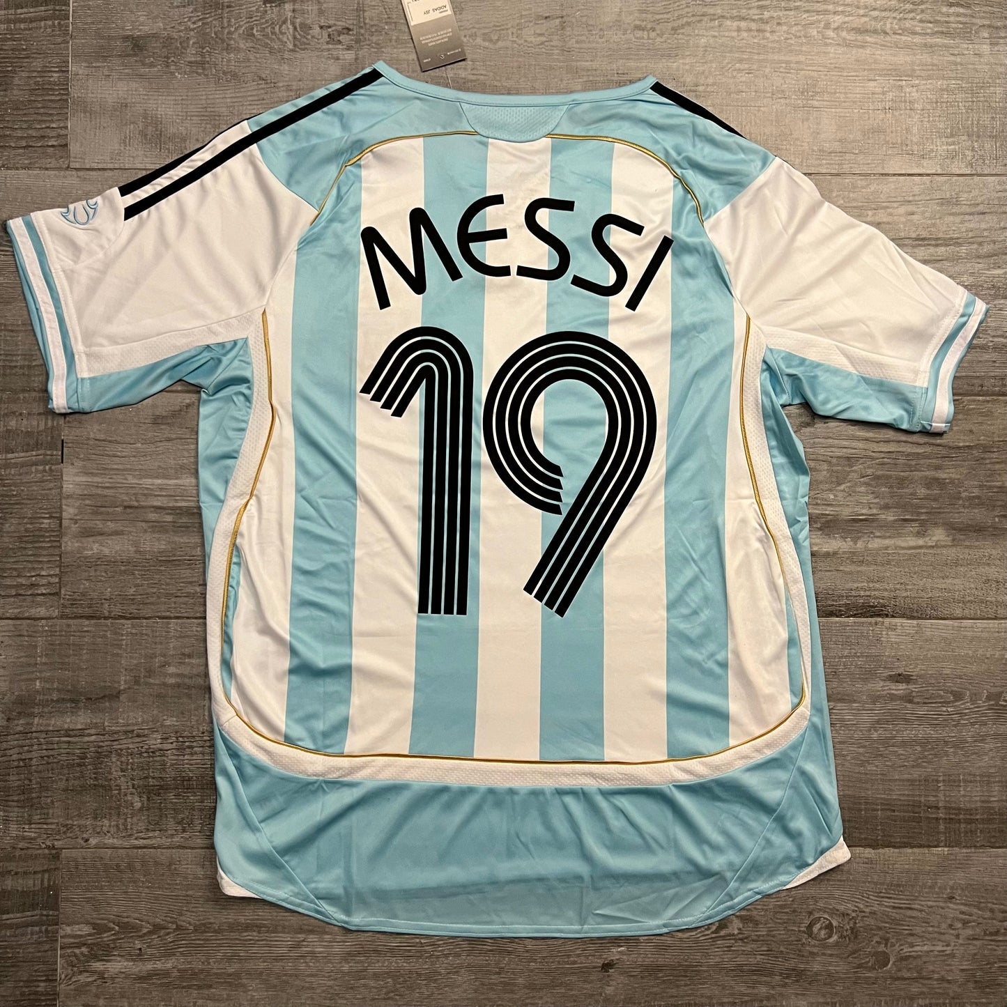 2006 - ARGENTINA HOME | RETRO MESSI #19 / Riquelme #10