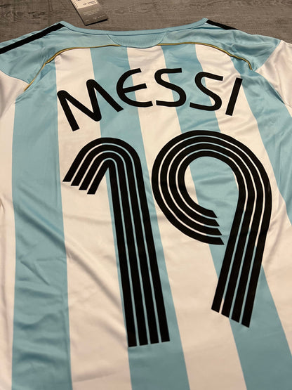 2006 - ARGENTINA HOME | RETRO MESSI #19 / Riquelme #10