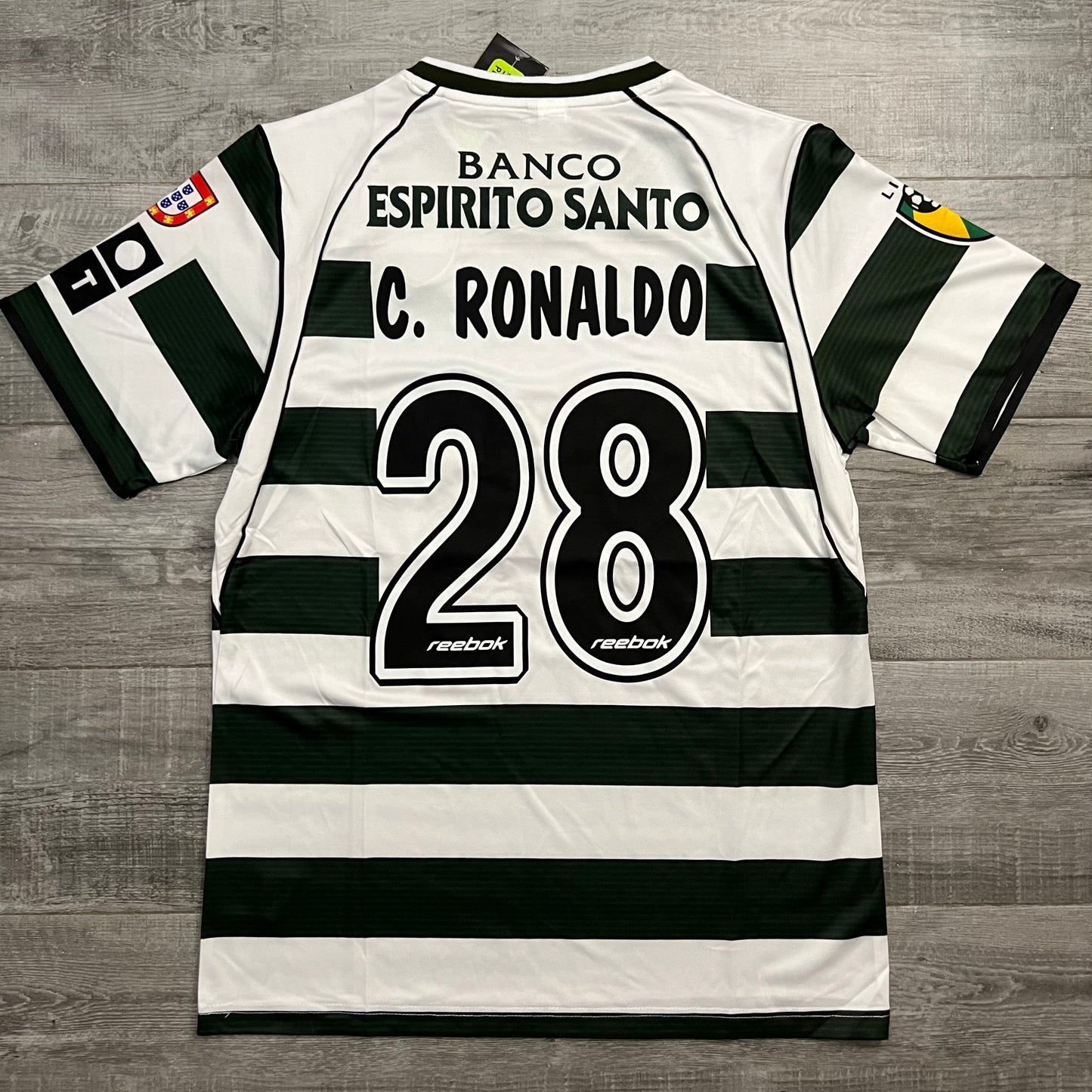 C. Ronaldo #28 2002-03 - SPORTING LISBOA HOME | RETRO