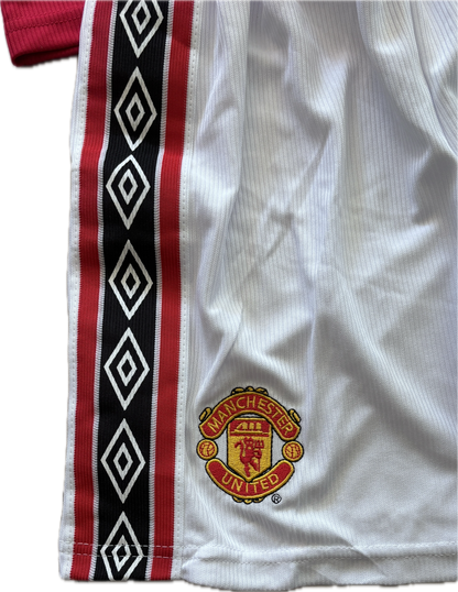 Vintage David Beckham #7 Manchester United 98/99  Umbro Red Retro Jersey English Premier League Retro YOUTH Kids
